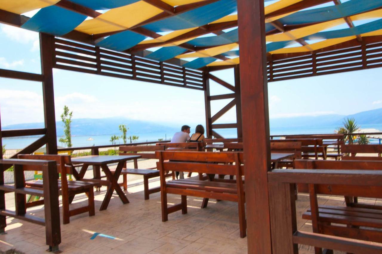 Hotel Zverneci Екстериор снимка
